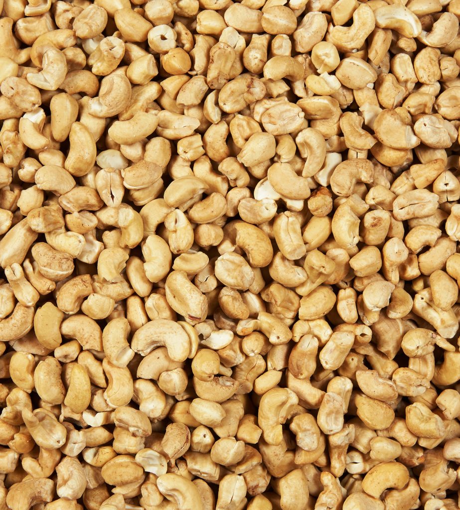 noix de cajou en morceaux crus (butts)